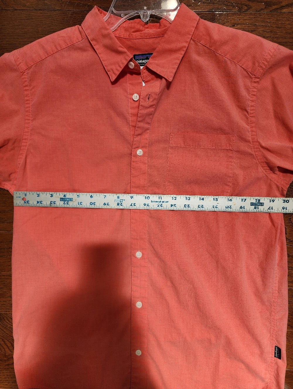 Patagonia Men’s Short-Sleeve Button-Down Shirt — Coral Size L - Picture 5 of 5